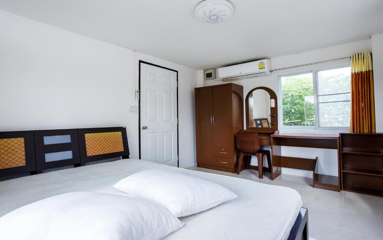 Baan Sin Suk Hotell Chiang Rai Eksteriør bilde