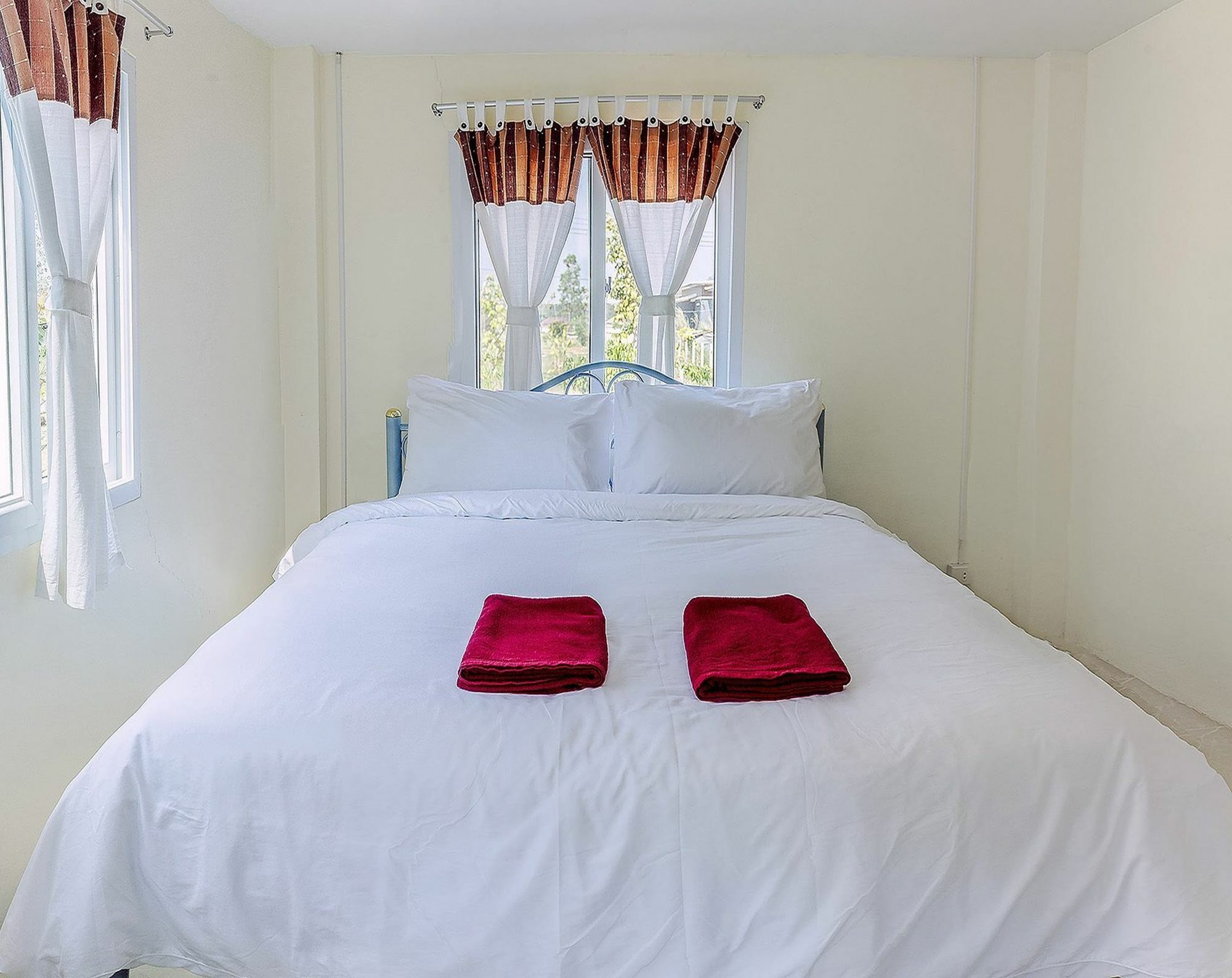Baan Sin Suk Hotell Chiang Rai Eksteriør bilde